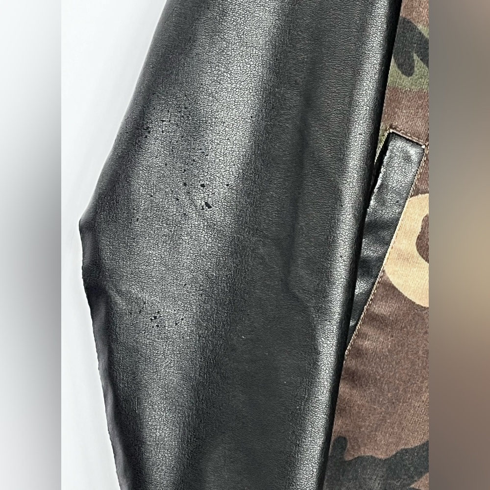 Vans Camouflage and Black Varsity Jacket - Picture 6 of 12